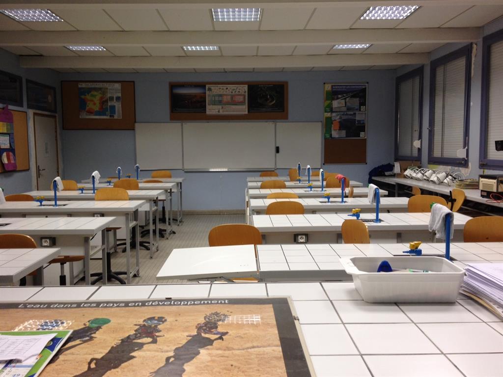 Ad6 Accueil Des 6 Salle De S V T