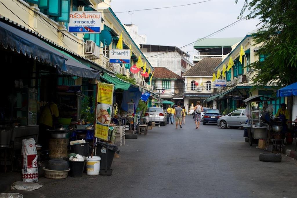 GuidiGo Bangkok Walks: Central Rattanakosin - Phraeng Phuton