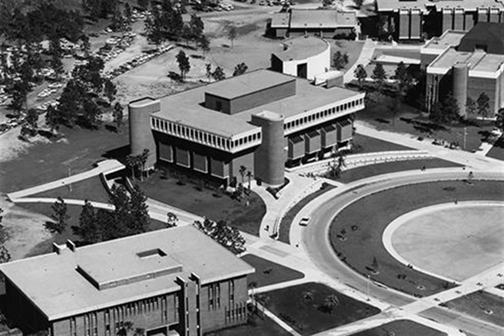 The Historical Tour Of Ucf Campus Buildings John C Hitt